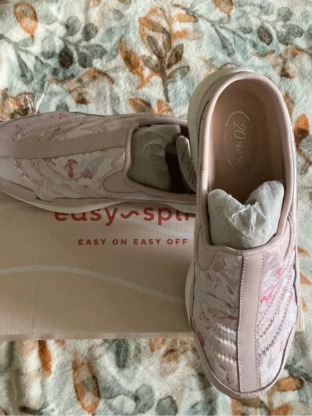 Easy Spirit Traveltime Pink Floral Design Mule Sneakers  - New in box